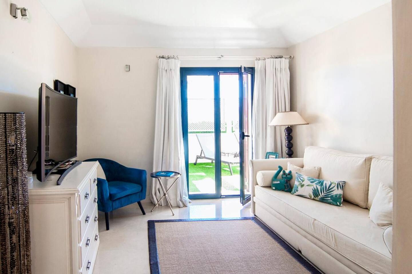 Polo Royale Waterfront Luxury Apt - 3 Terraces And Pool Sotogrande Exterior foto